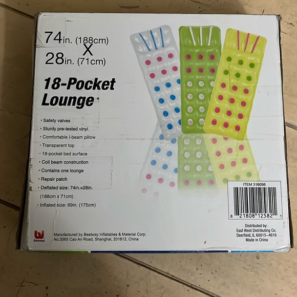 Adult Green 18 Pocket Fashion Pool Lounge 74in  NIB - Picture 3 of 7
